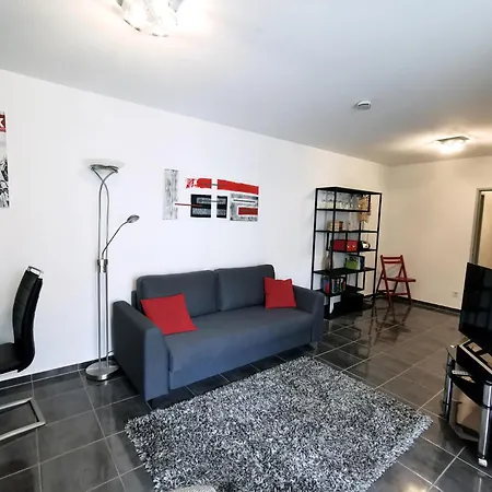 Apartmán Komfortable 2-zimmer-ferienwohnung Im Kurviertel 111