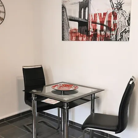 Komfortable 2-zimmer-ferienwohnung Am Kurpark 111 Apartamento